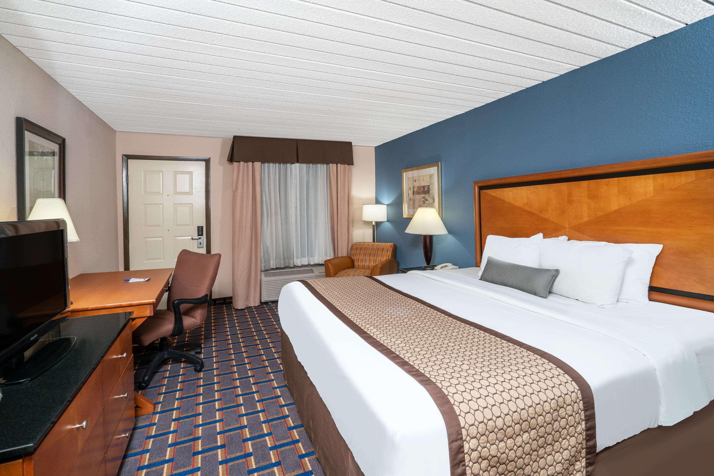 Baymont By Wyndham Knoxville I-75 Exterior foto