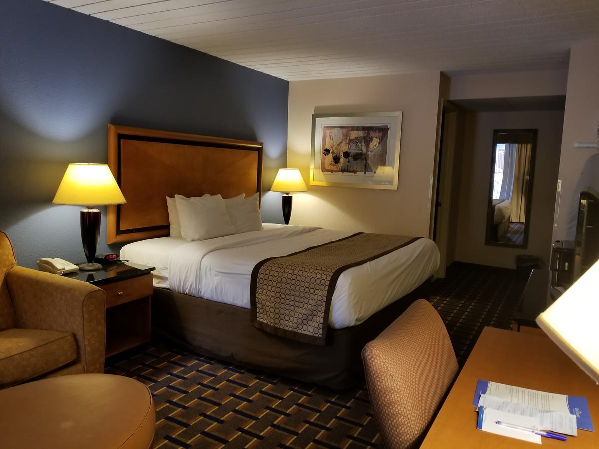 Baymont By Wyndham Knoxville I-75 Exterior foto